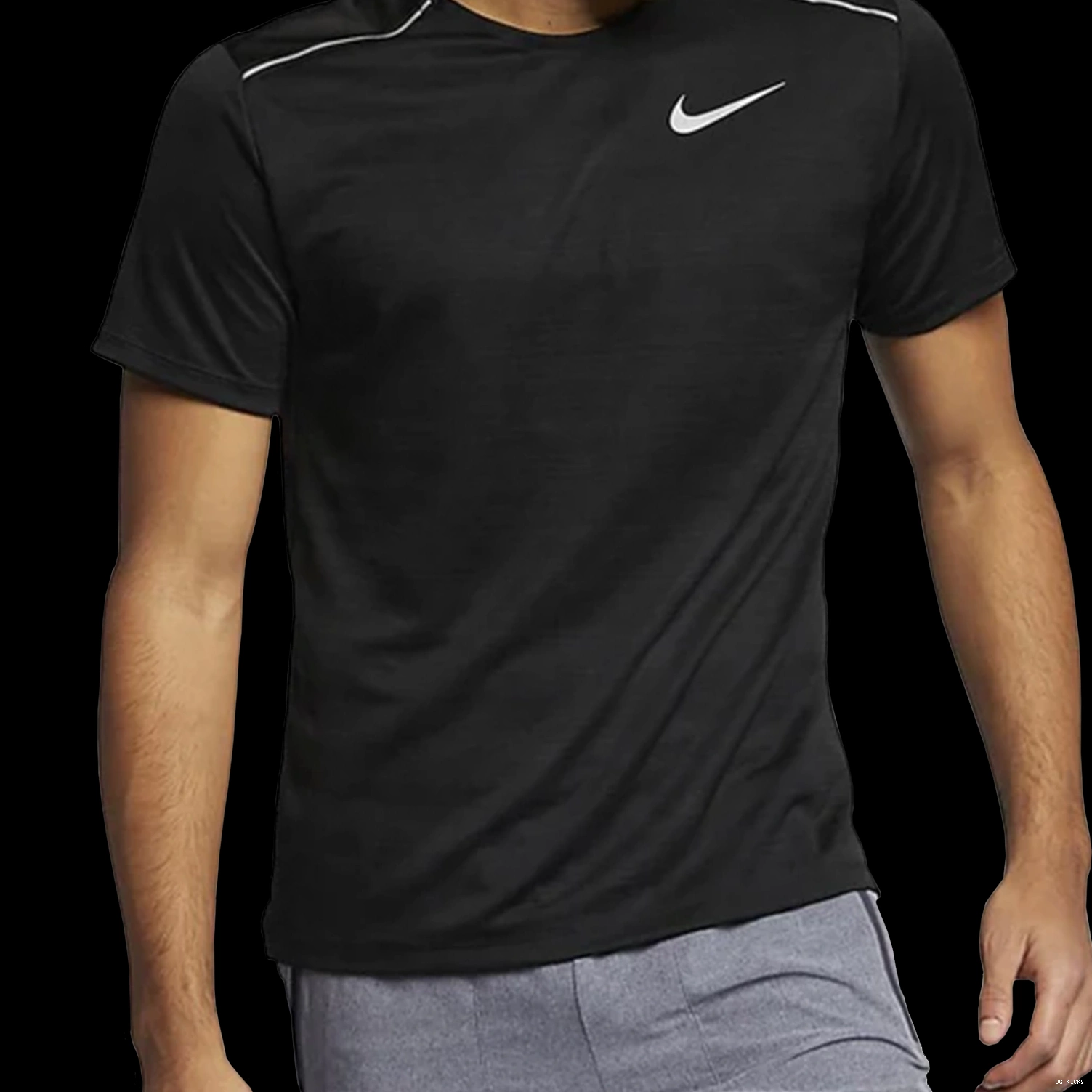1.0 Black T Shirt Nike Miler Dri-Fit 0820